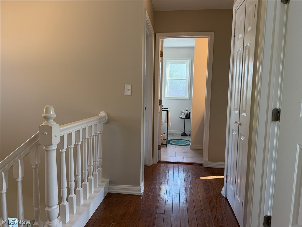 907 Glenview Drive Property Photo 38