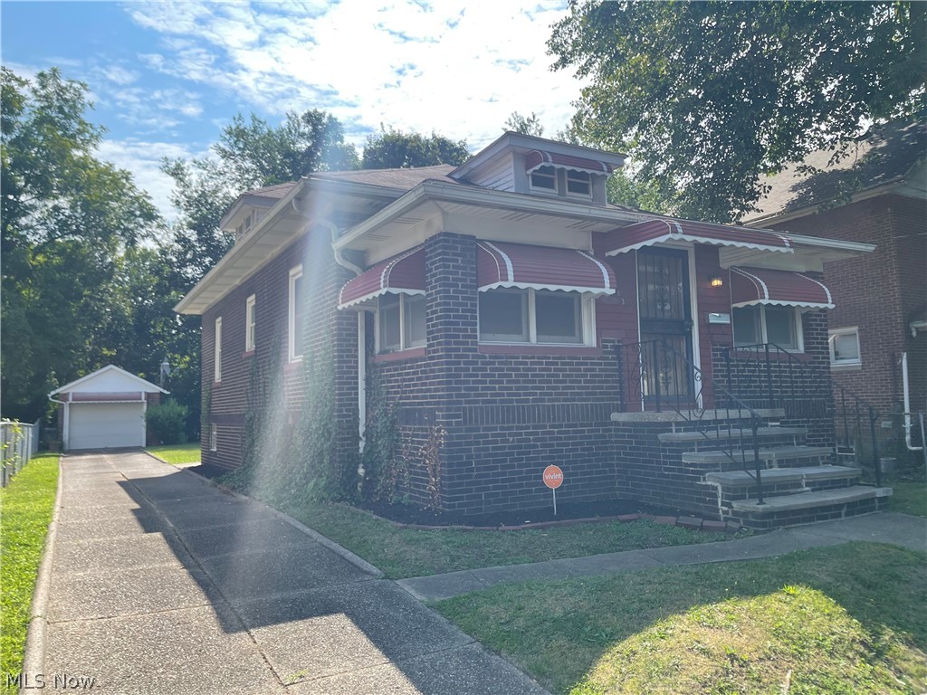 1383 Andrus Avenue Property Photo 1