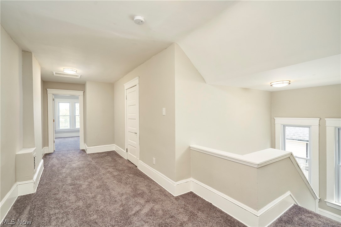 9100 Miles Avenue Property Photo 19