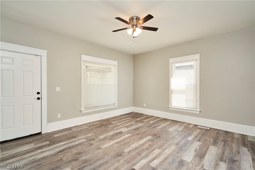 9100 Miles Avenue Property Photo 22