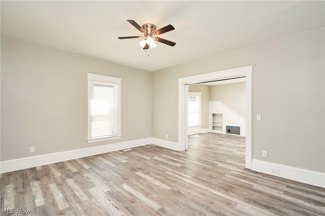 9100 Miles Avenue Property Photo 23