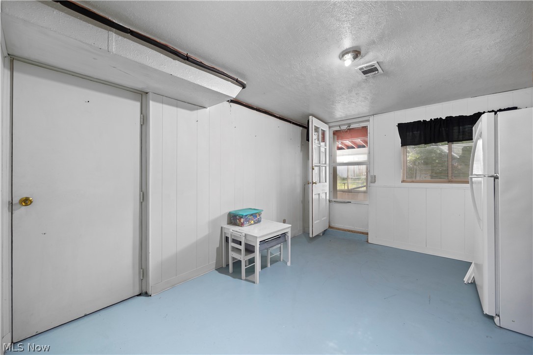 5817 Calamie Drive Property Photo 12