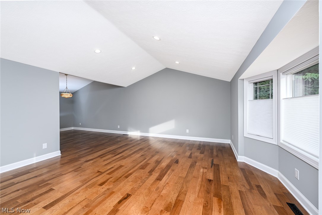 6567 Queens Way Property Photo 17