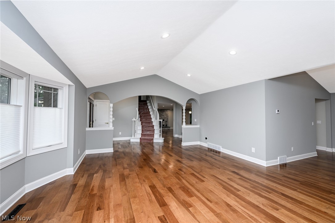 6567 Queens Way Property Photo 18
