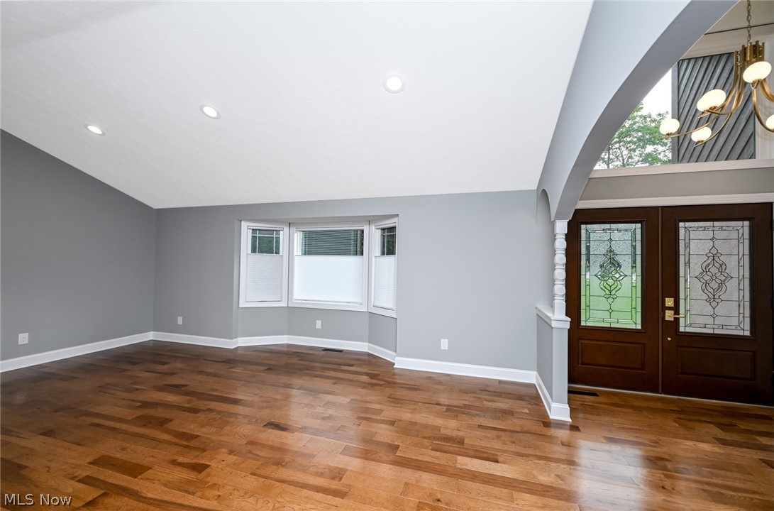 6567 Queens Way Property Photo 23