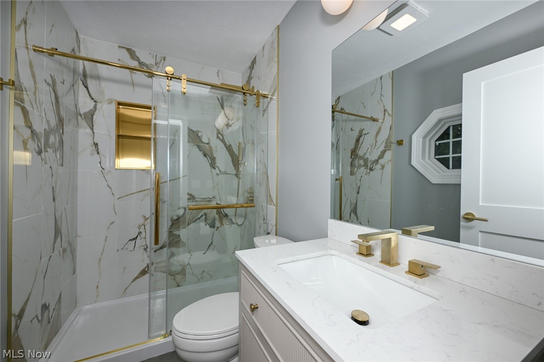 6567 Queens Way Property Photo 36
