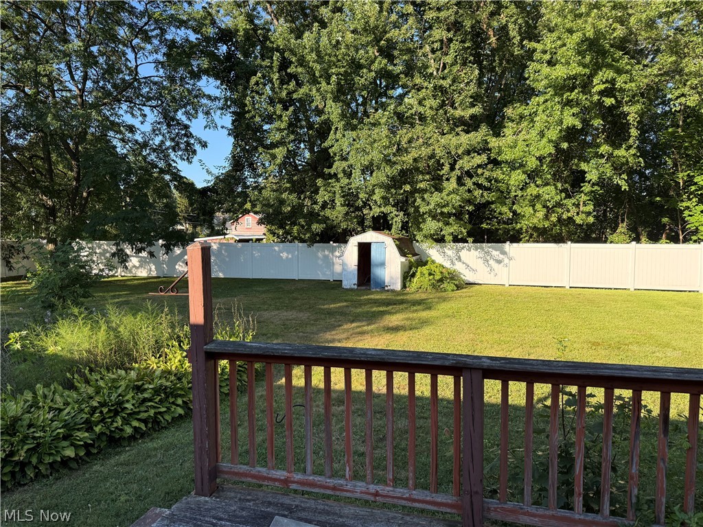 520 Williams Street Property Photo 11
