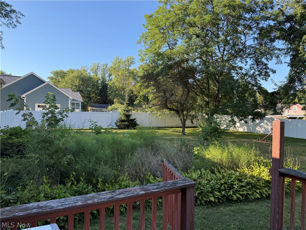 520 Williams Street Property Photo 12