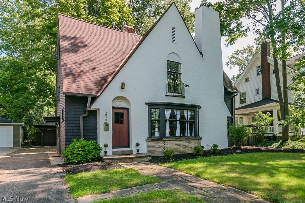 2235 Delaware Drive