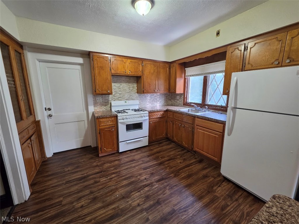 4100 Mapledale Avenue 2 Property Photo 6