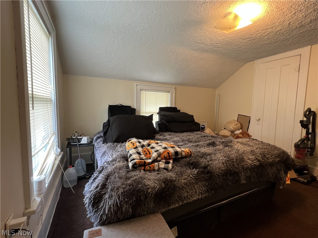 1891 E 33rd Street Property Photo 18