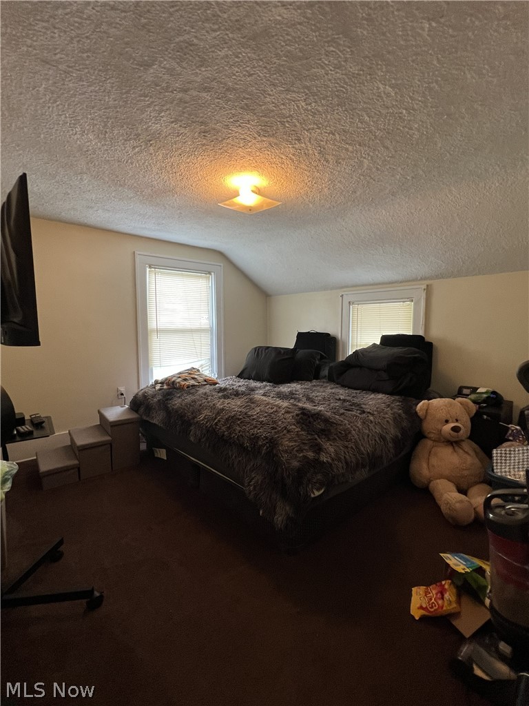 1891 E 33rd Street Property Photo 19