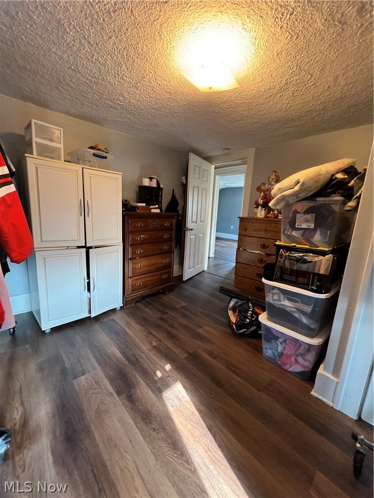 1891 E 33rd Street Property Photo 25