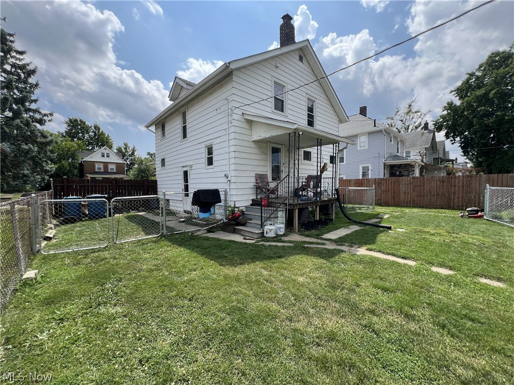 1891 E 33rd Street Property Photo 38