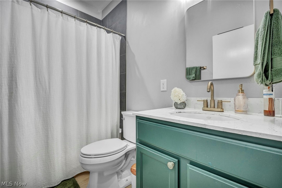 12701 Larchmere Boulevard 3b Property Photo 25