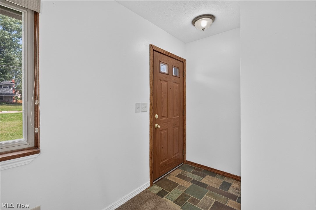 1626 S Carpenter Road Property Photo 4