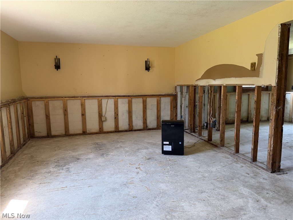 615 Bowling Green Circle Property Photo 7