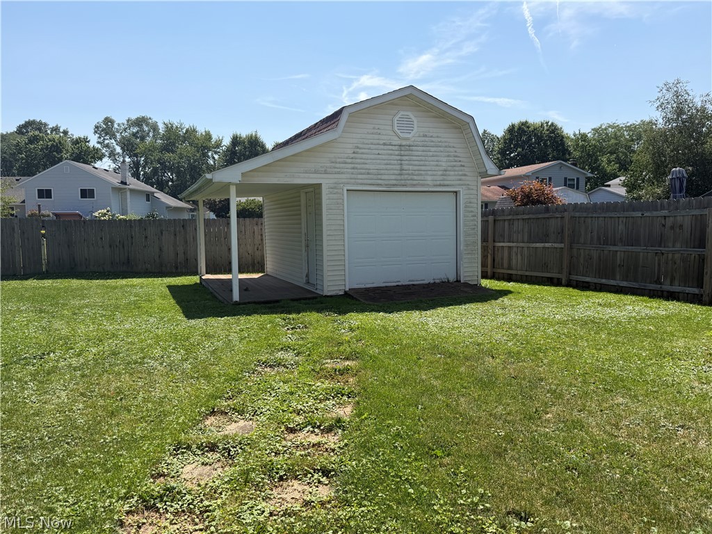 615 Bowling Green Circle Property Photo 16