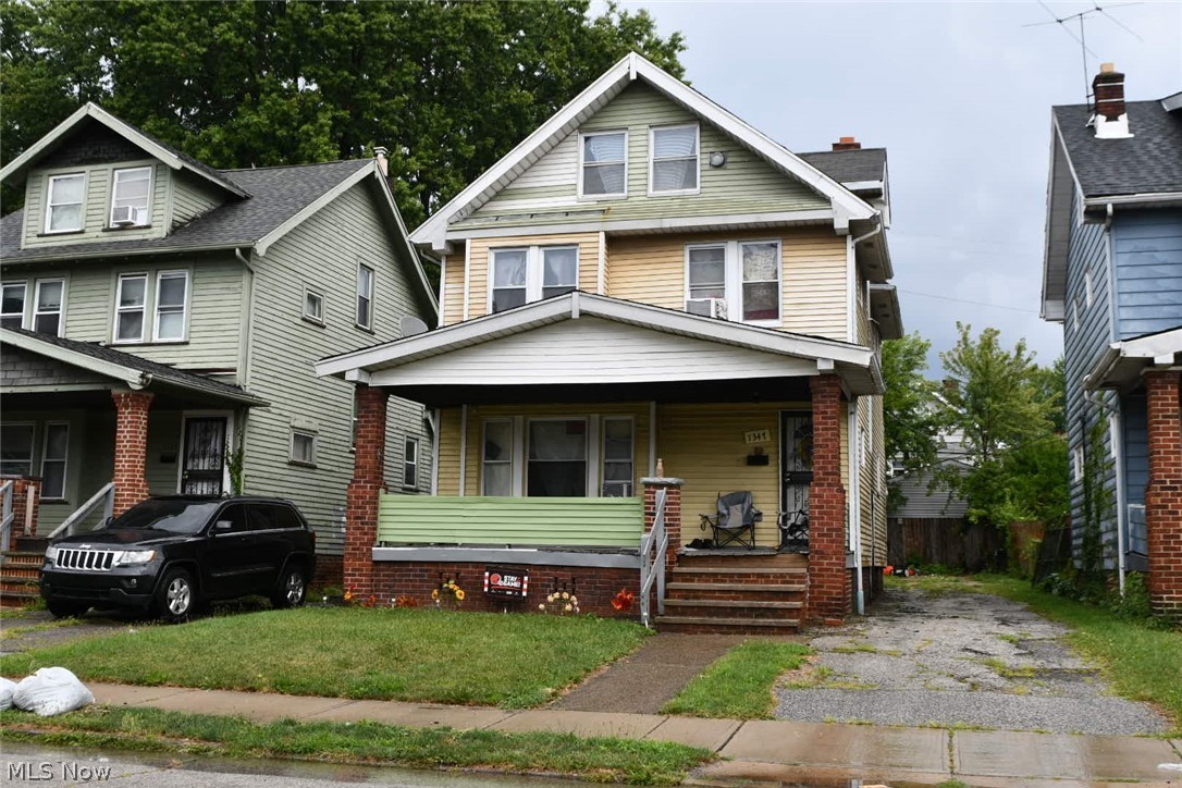 1347 Elwood Road Property Photo 1