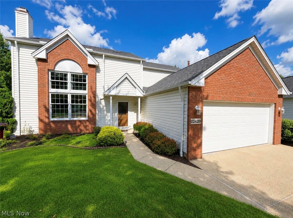 22420 Woodfield Trail