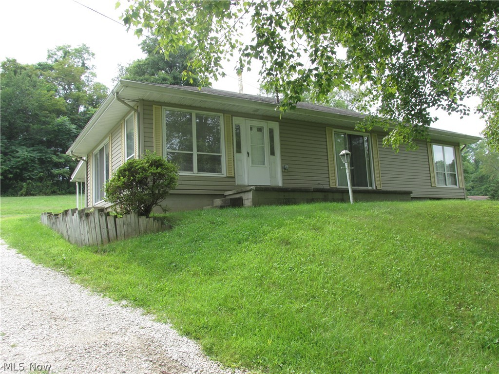 3916 Williamstown Pike Property Photo 1