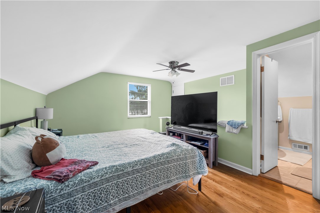 7611 Wainstead Drive Property Photo 16