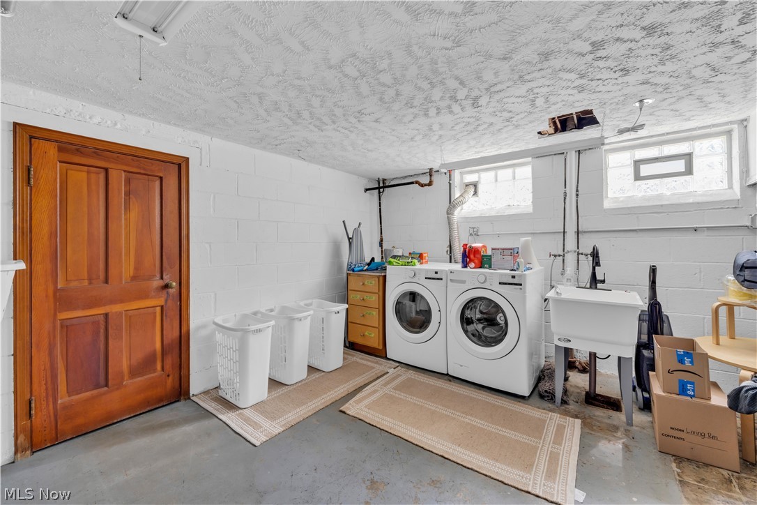 7611 Wainstead Drive Property Photo 24