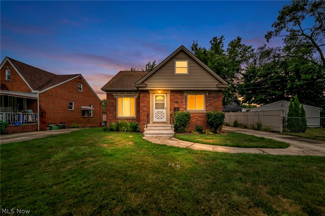 6284 Holburn Road Property Photo 1