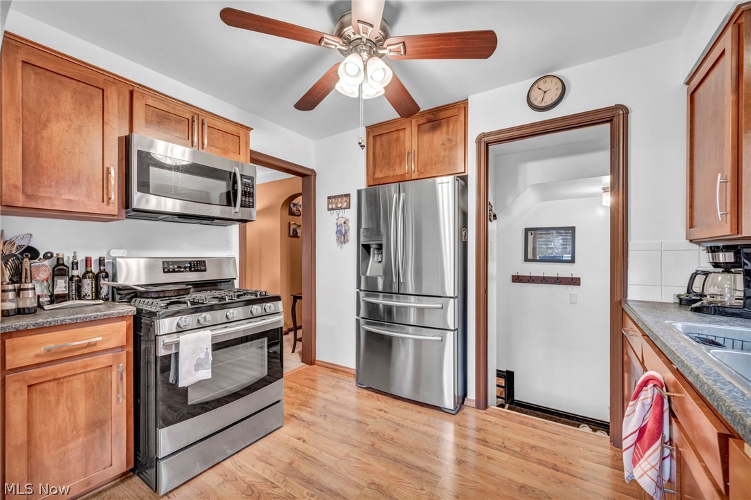6284 Holburn Road Property Photo 13