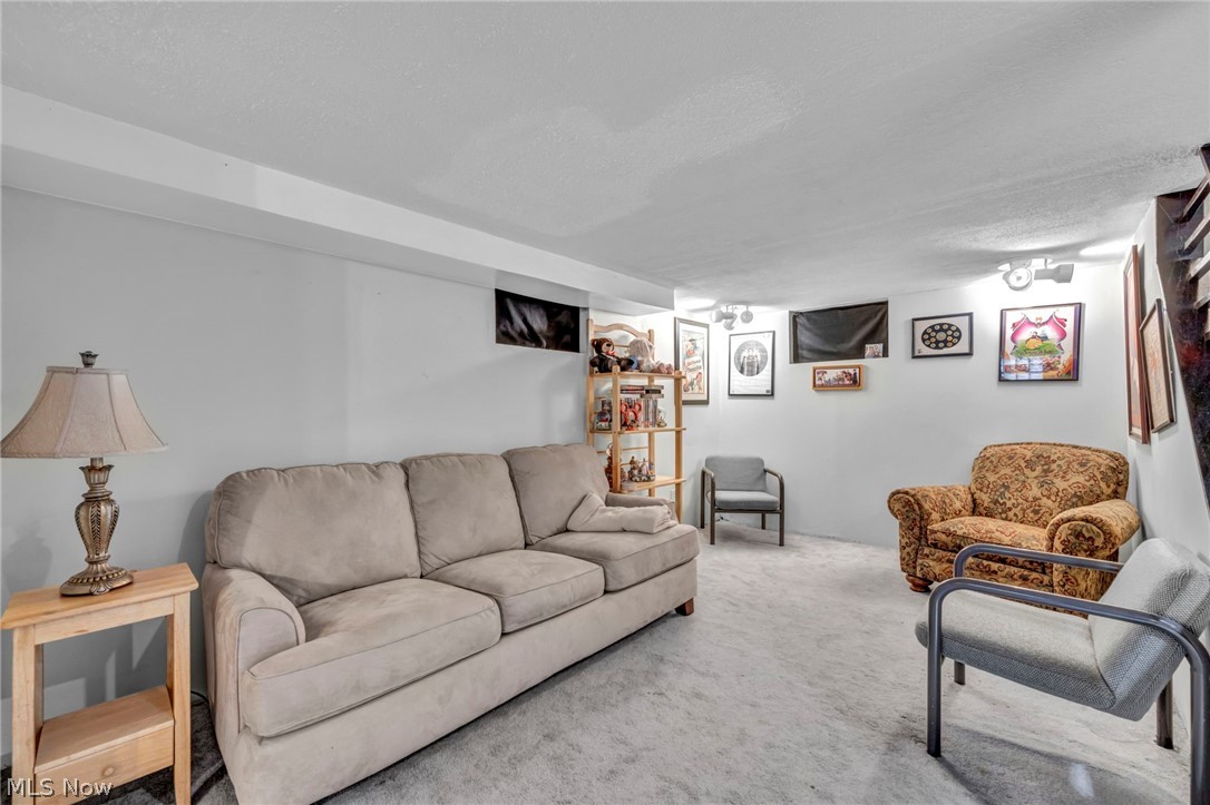 6284 Holburn Road Property Photo 29