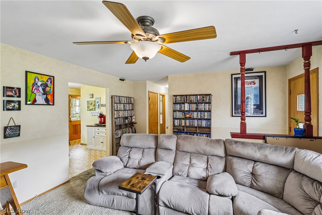 4908 Encino Drive Property Photo 10