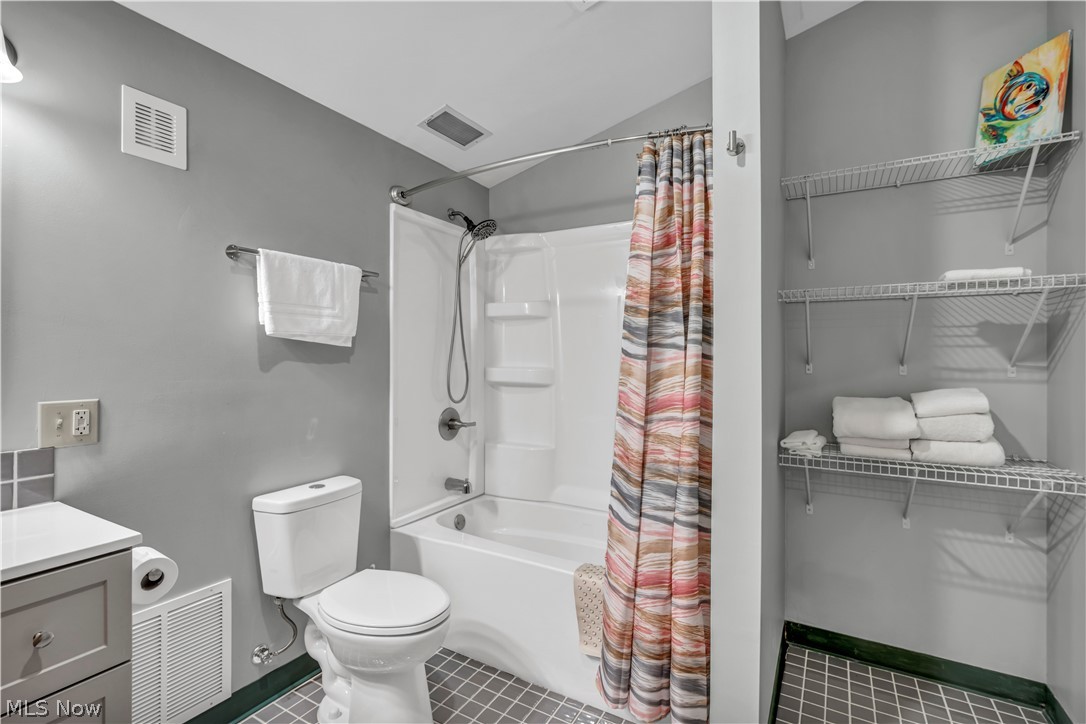 2039 E Harbor Road Property Photo 7