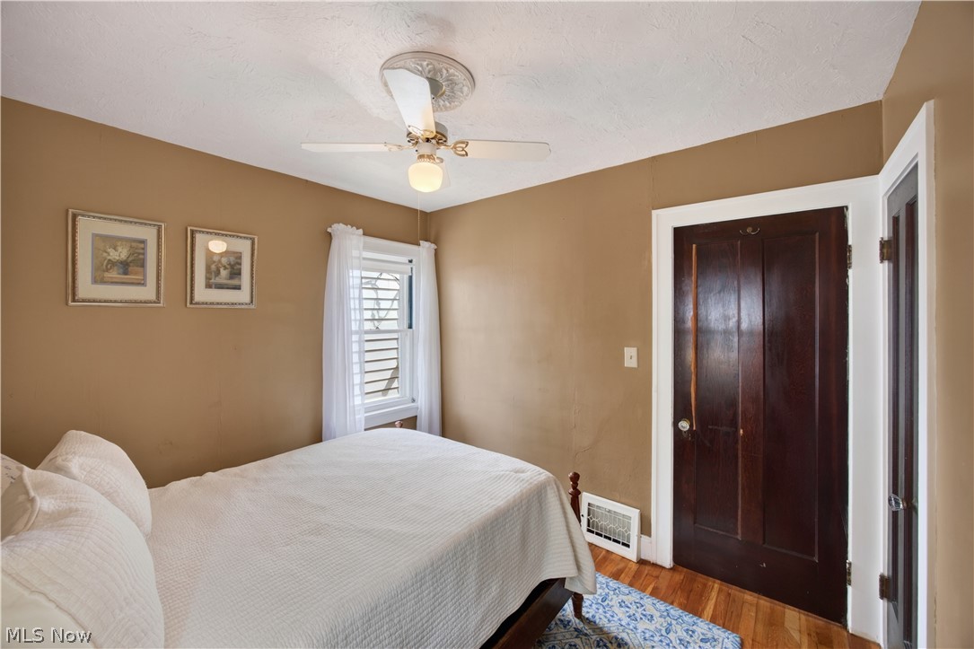 6306 Wilber Avenue Property Photo 18