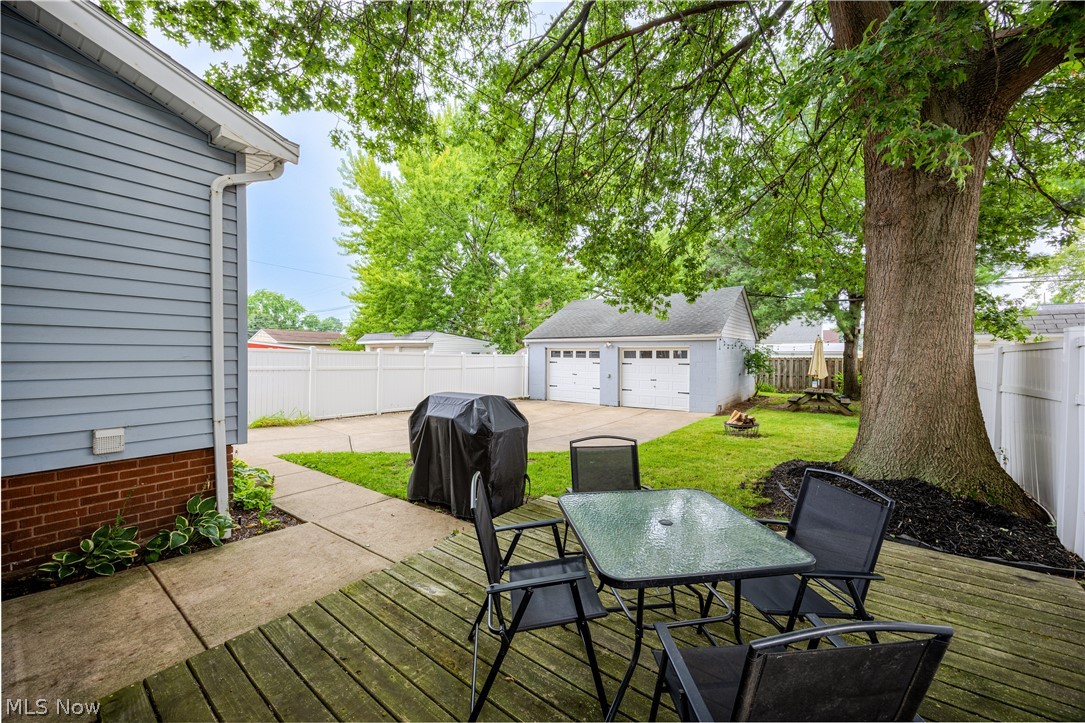 6306 Wilber Avenue Property Photo 44