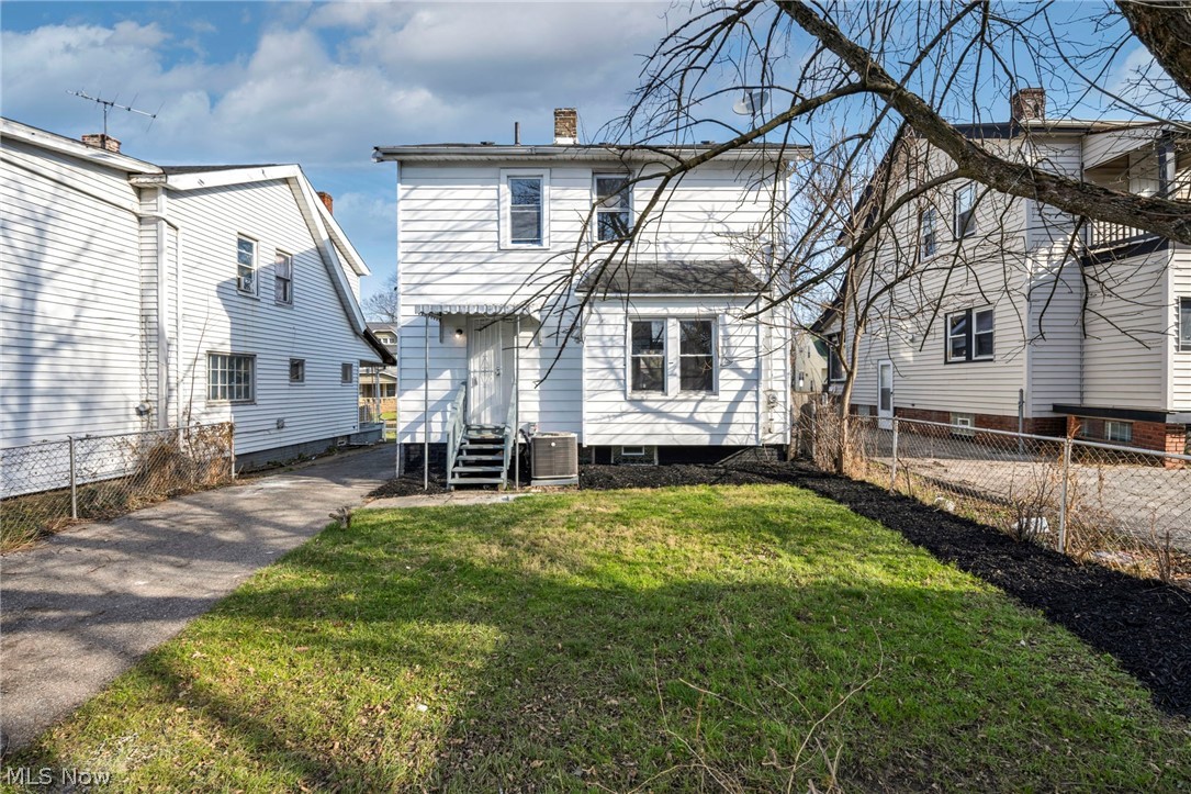 13620 S Parkway Drive Property Photo 4