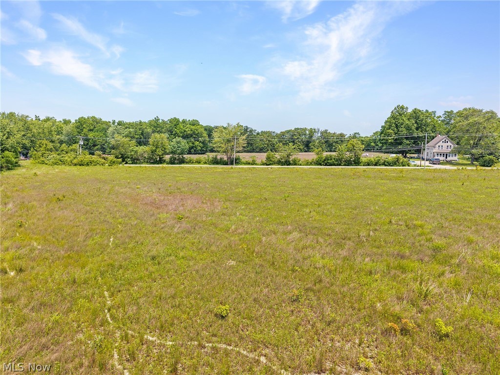 V/l W River Road Property Photo 6