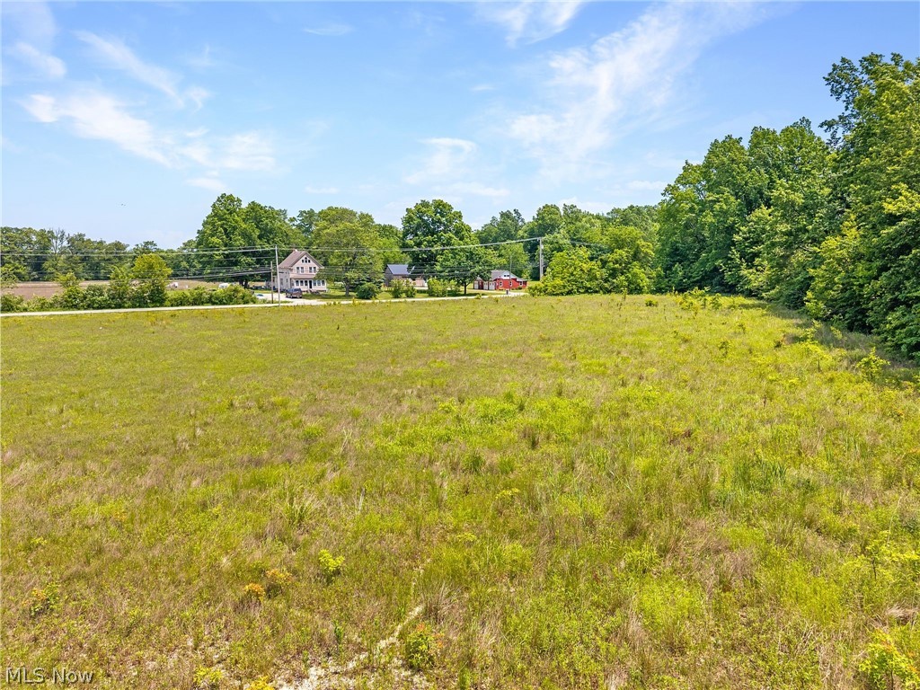 V/l W River Road Property Photo 9