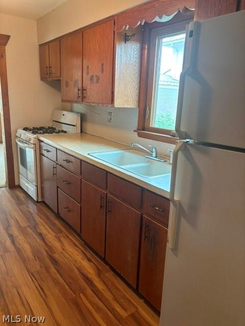 18061 Derr Avenue Property Photo 14
