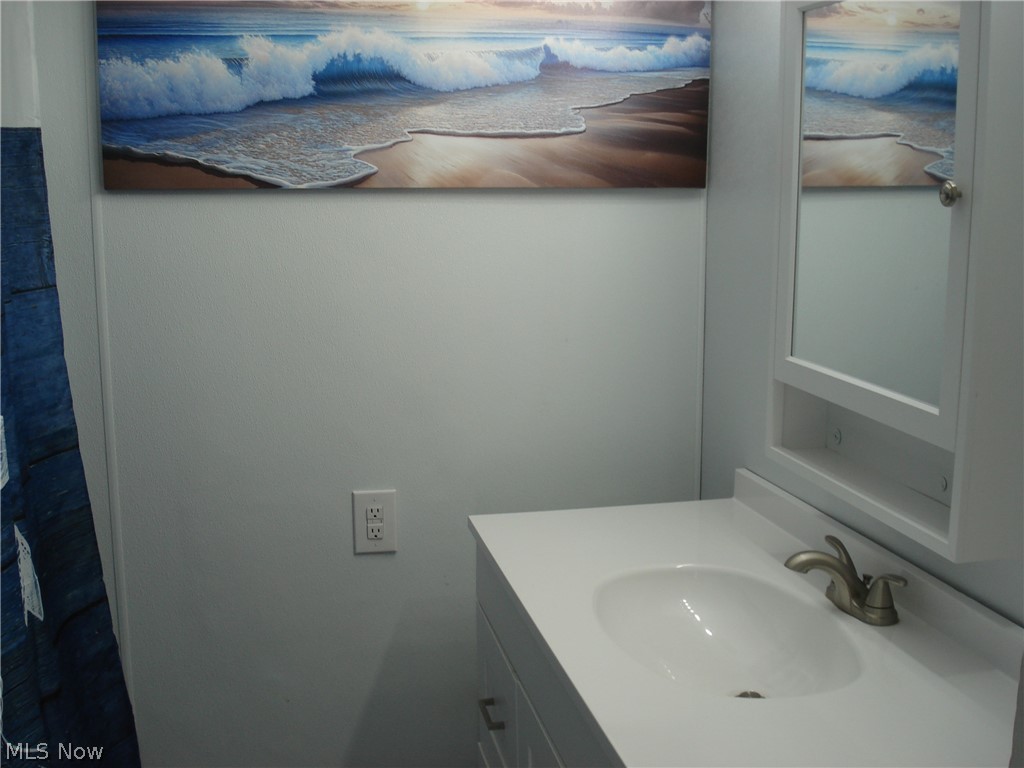 852 S Broadway Property Photo 16