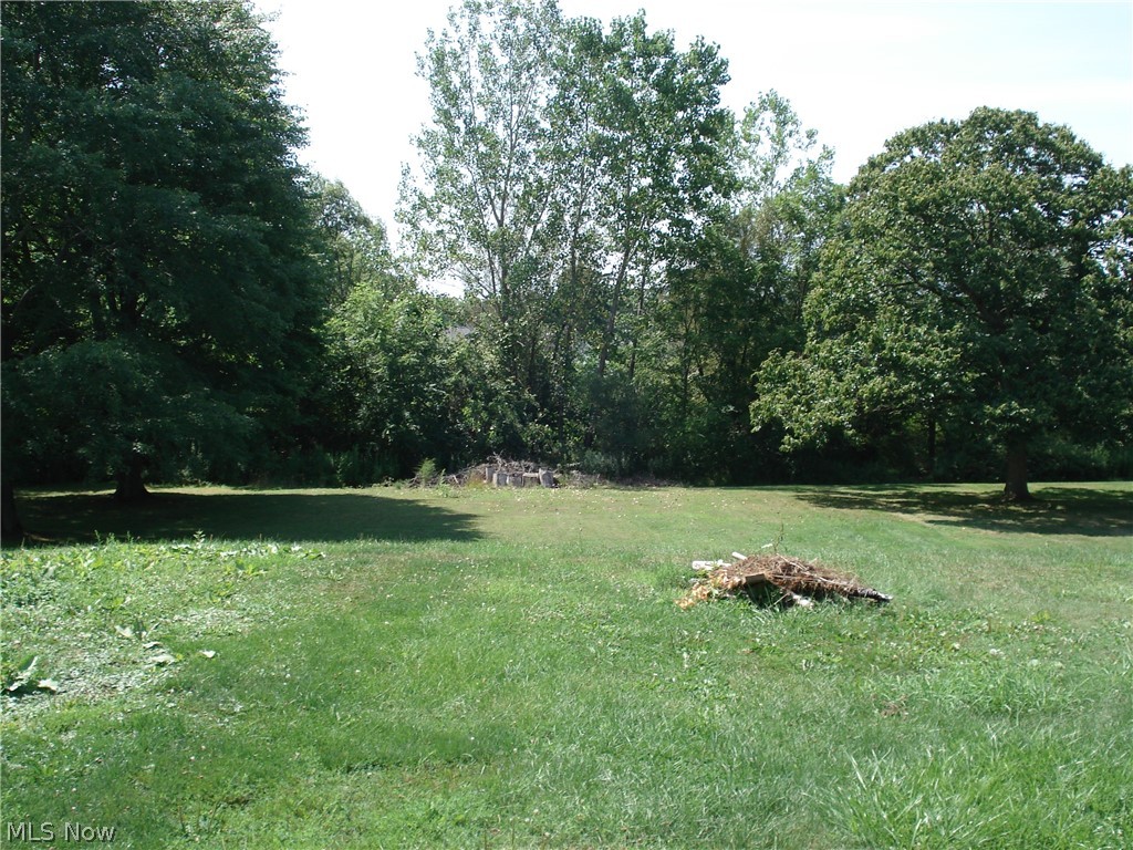 852 S Broadway Property Photo 24