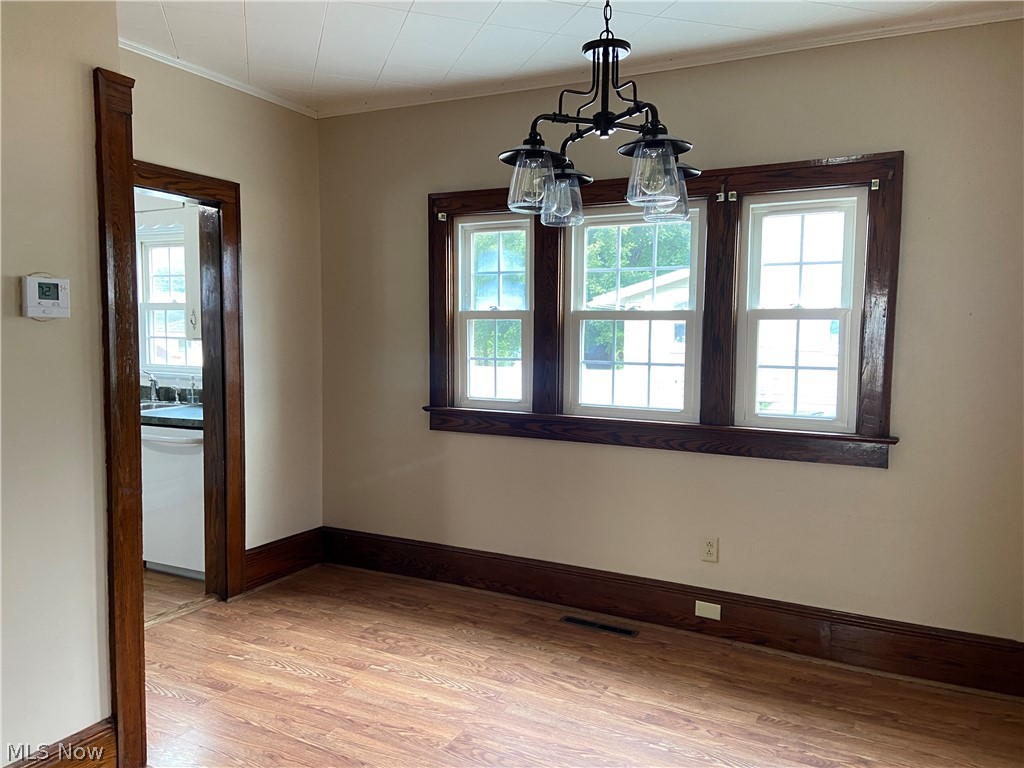 528 S River Street Property Photo 14