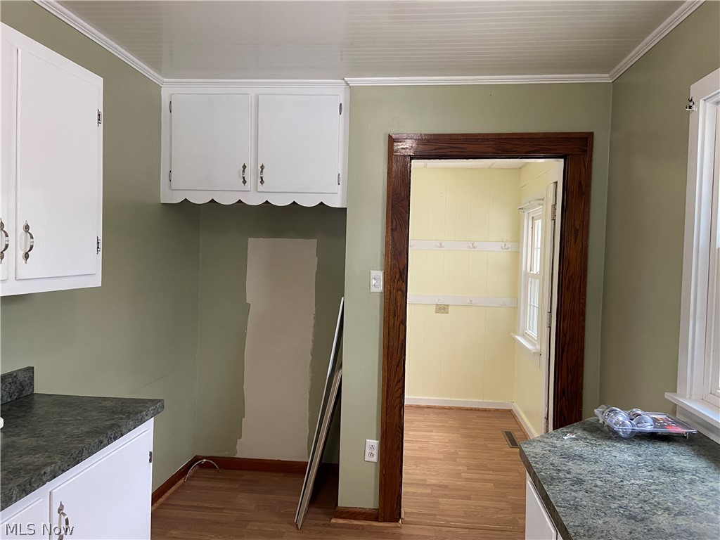 528 S River Street Property Photo 21