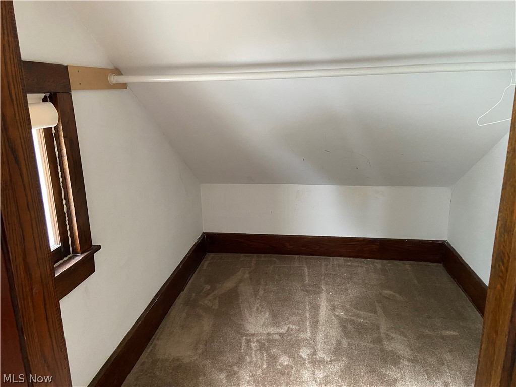 528 S River Street Property Photo 40