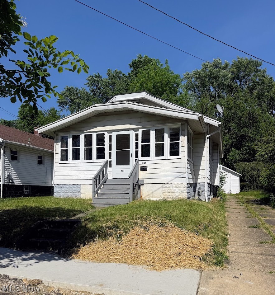 751 Merton Avenue Property Photo 1