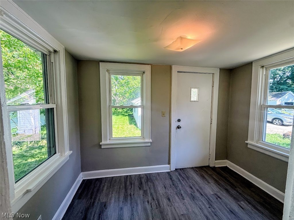 751 Merton Avenue Property Photo 3