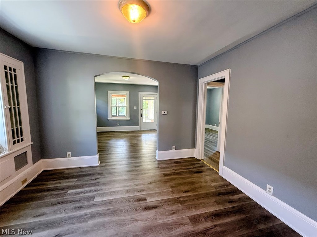 751 Merton Avenue Property Photo 6