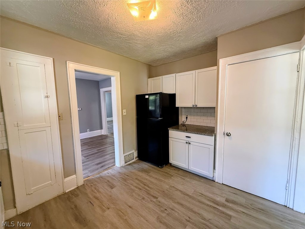 751 Merton Avenue Property Photo 8