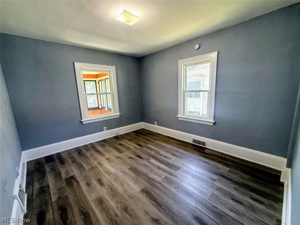751 Merton Avenue Property Photo 10