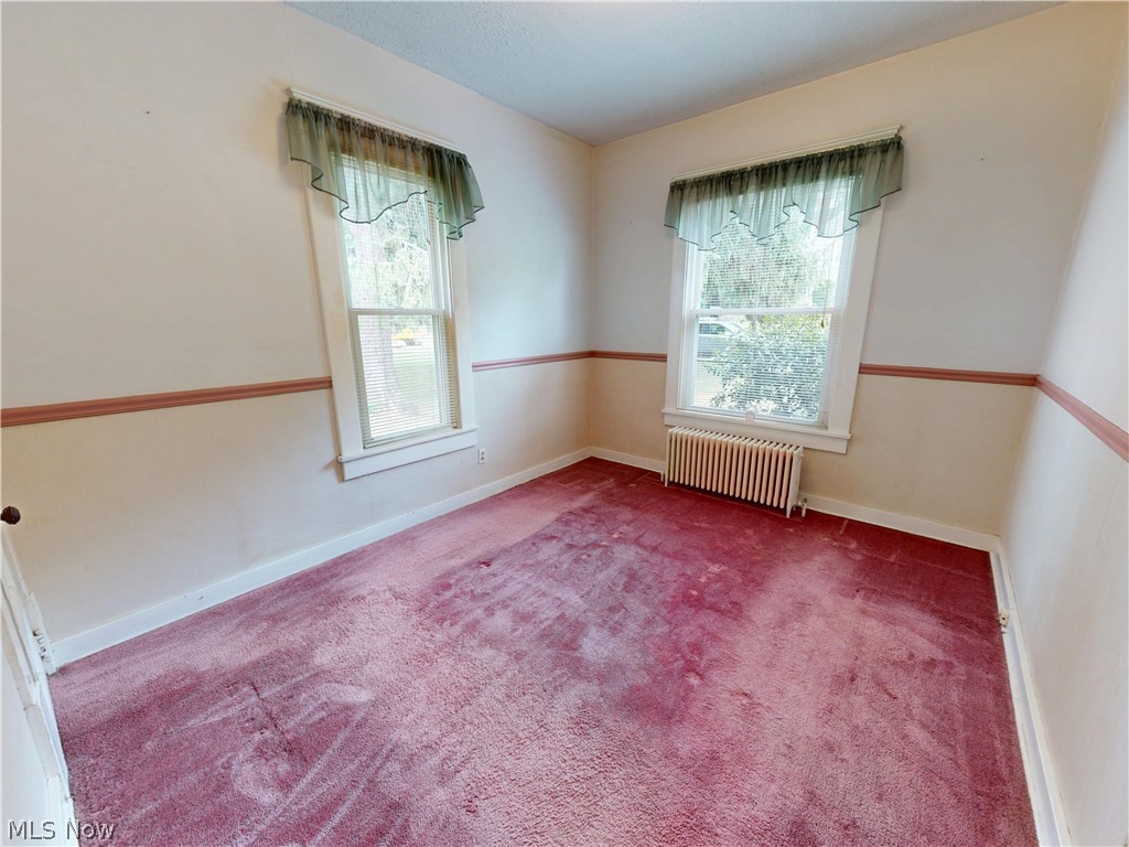 320 Ontario Street Property Photo 14