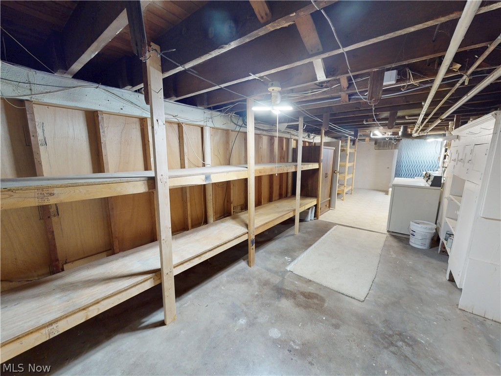 320 Ontario Street Property Photo 26